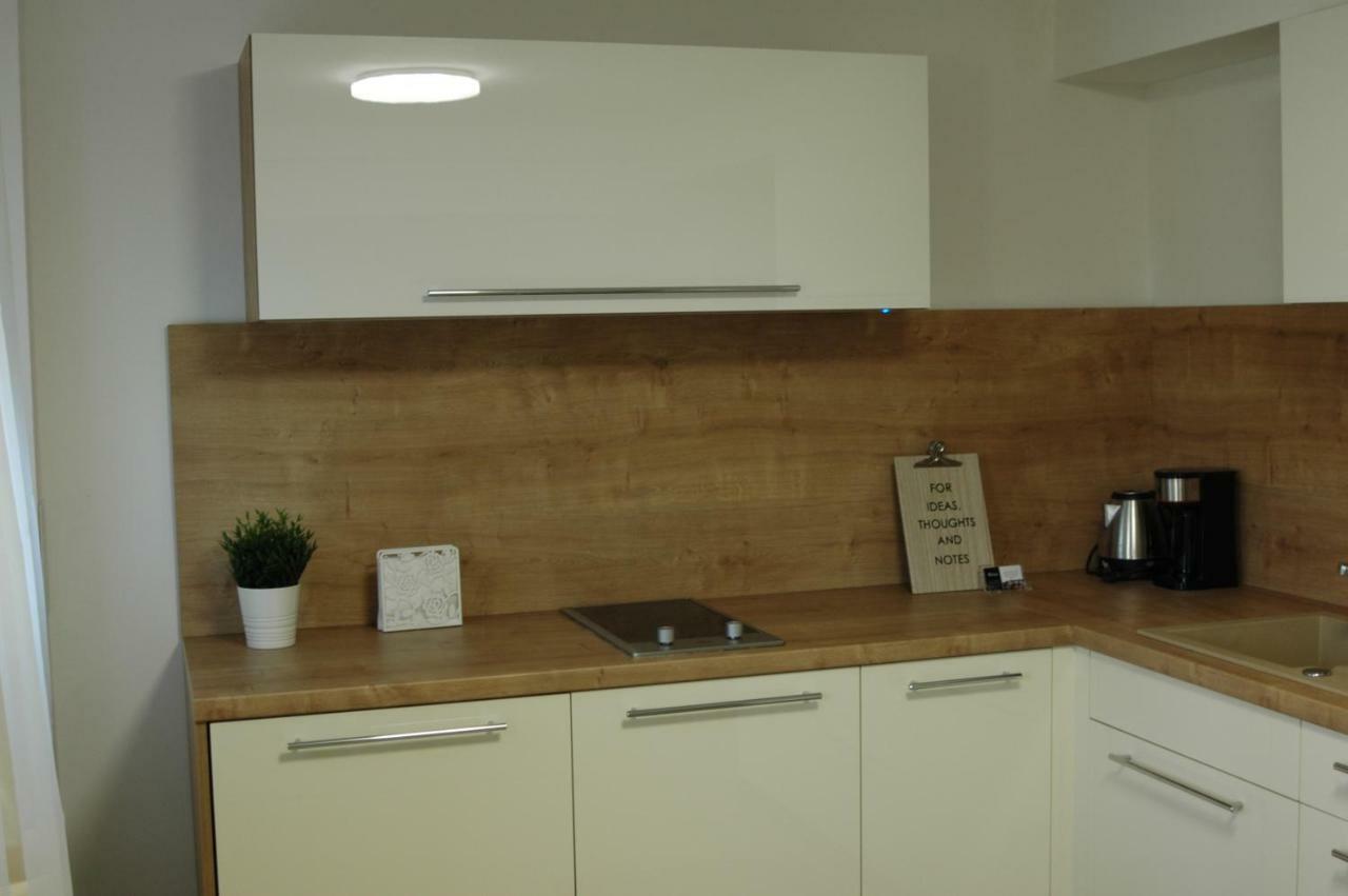 Apartmány Krisztina Dunajská Streda Exterior foto